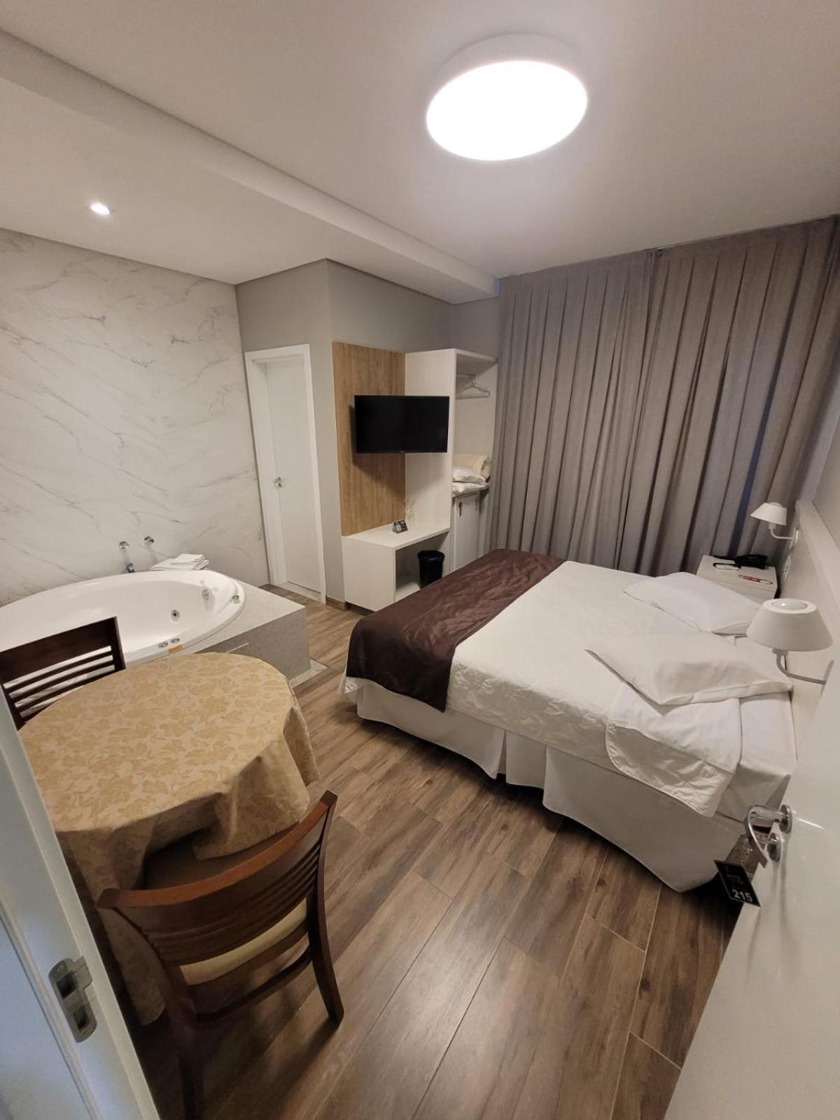 Hotel Emacite Flex Mafra Eksteriør bilde